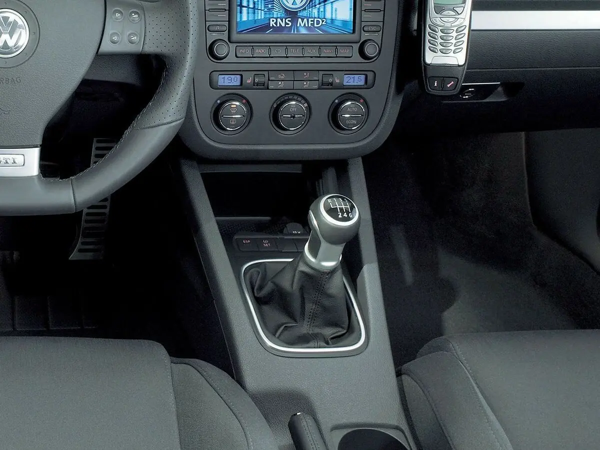 Volkswagen Golf GTI V Хэтчбек 3 дв. — сүрөт 9