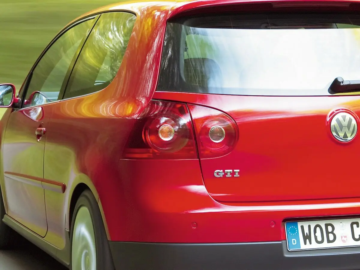 Volkswagen Golf GTI V Хэтчбек 3 дв. — сүрөт 11