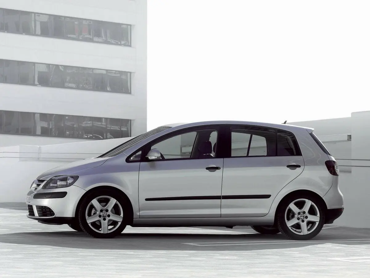 Volkswagen Golf Plus I Хэтчбек 5 дв. — сүрөт 2