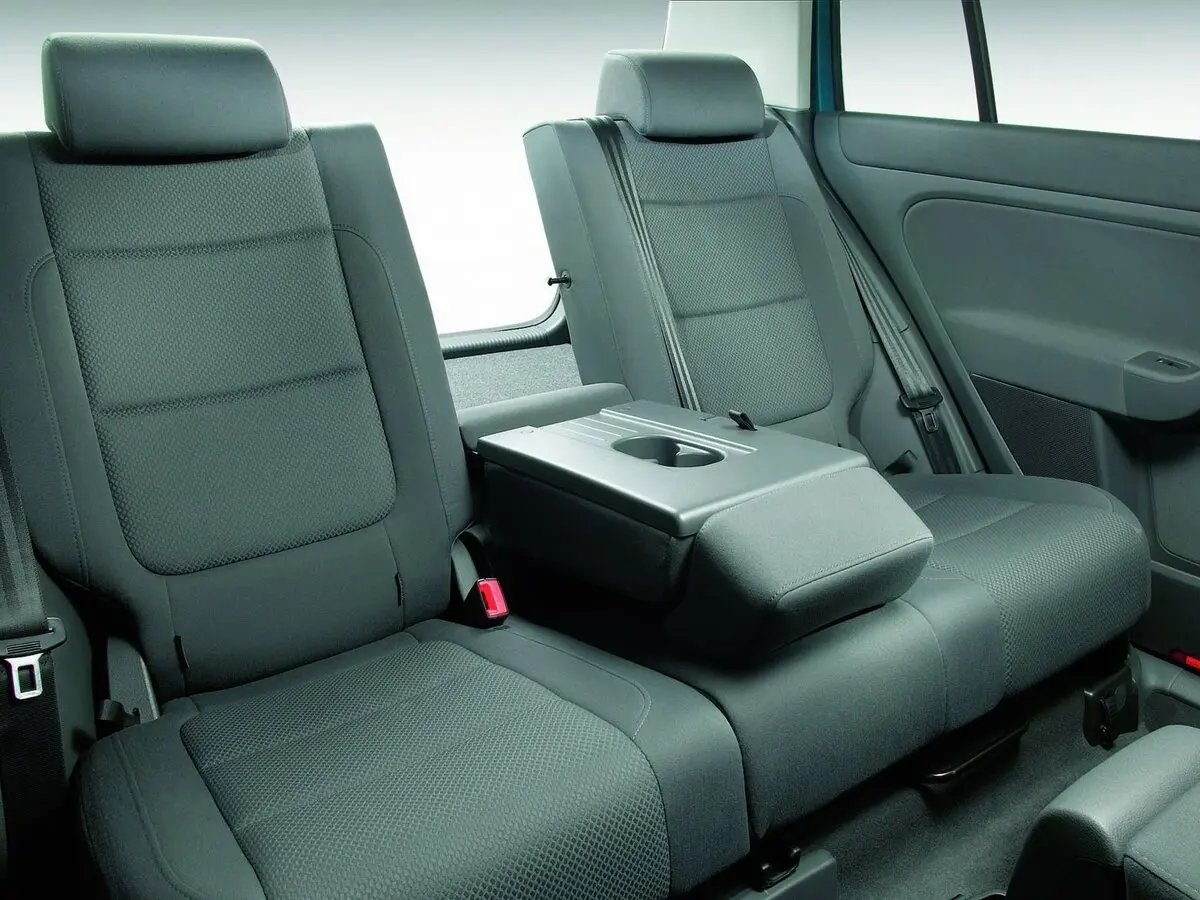 Volkswagen Golf Plus I Хэтчбек 5 дв. — сүрөт 9