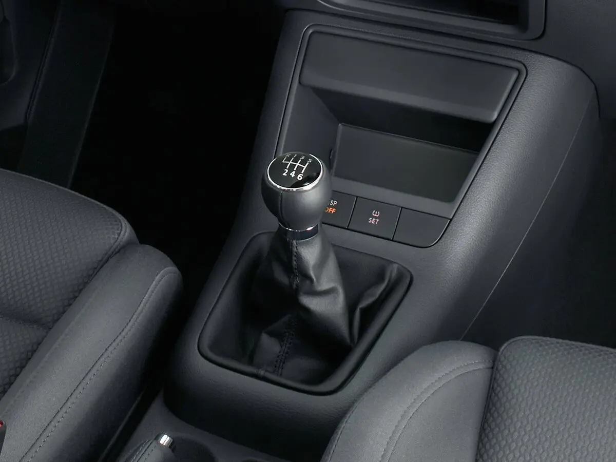 Volkswagen Golf Plus I Хэтчбек 5 дв. — сүрөт 10