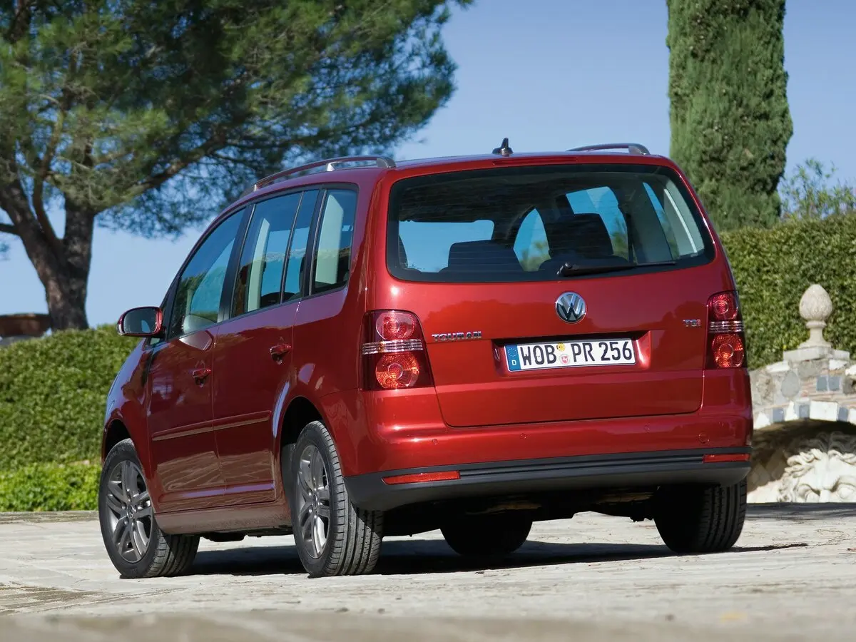 Volkswagen Touran I Рестайлинг Компактвэн — сүрөт 4