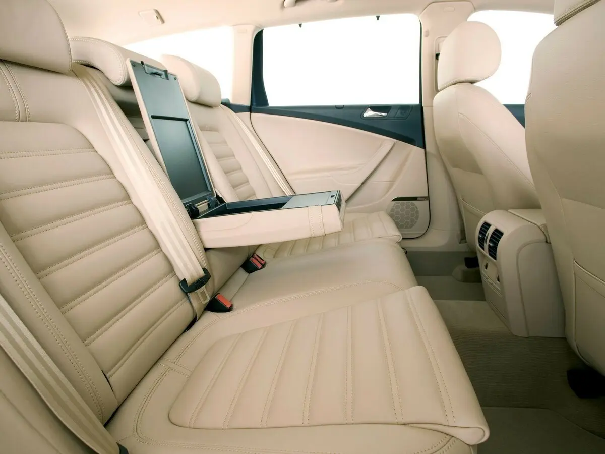 Volkswagen Passat B6 Универсал 5 дв. — фото 11