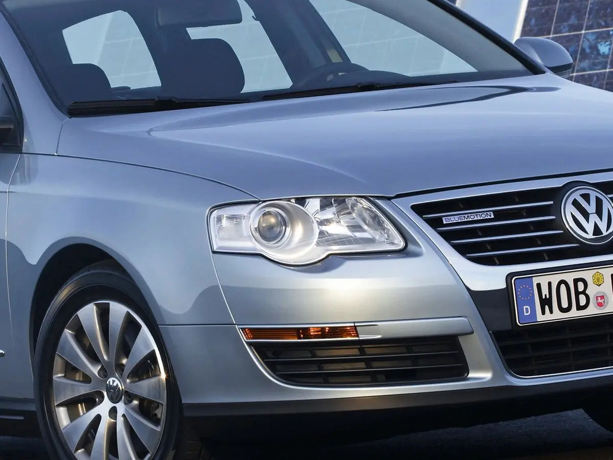 Volkswagen Passat B6 Универсал 5 дв. — фото 14