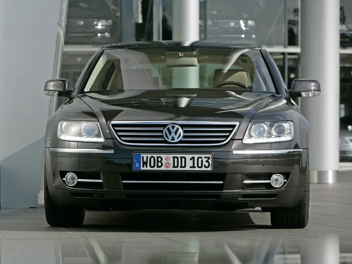 Volkswagen Phaeton I Седан — сүрөт 3