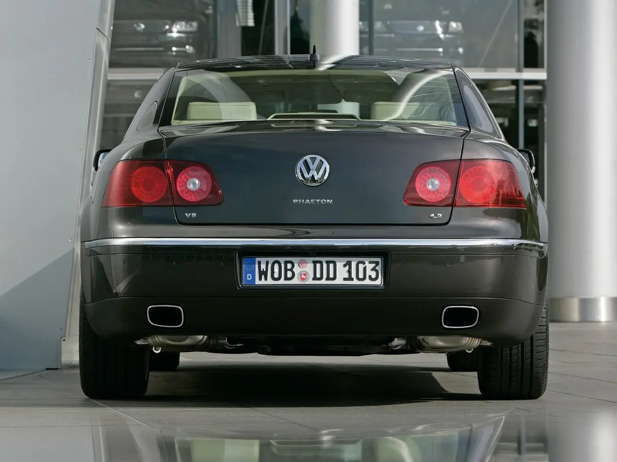 Volkswagen Phaeton I Седан — сүрөт 4