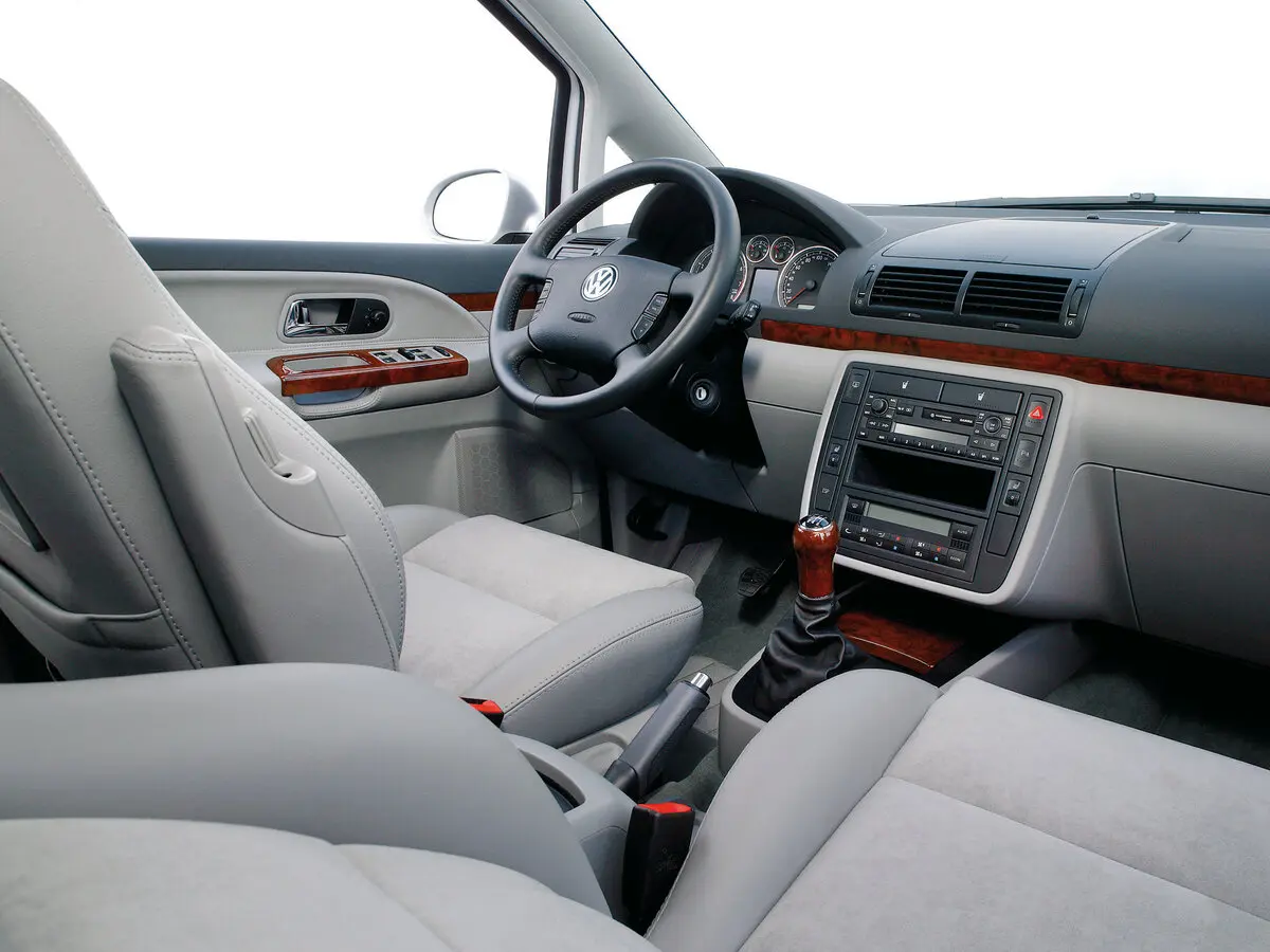 Volkswagen Sharan I Рестайлинг 2 Минивэн — сүрөт 6