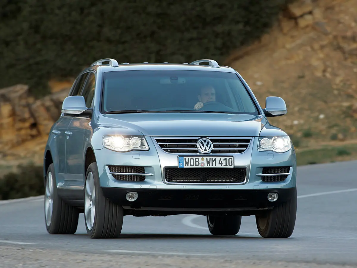Volkswagen Touareg I Рестайлинг Внедорожник 5 дв. — сүрөт 3