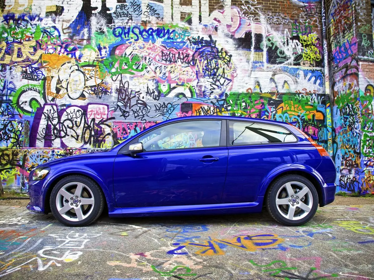 Volvo C30 I Хэтчбек 3 дв. — сүрөт 2