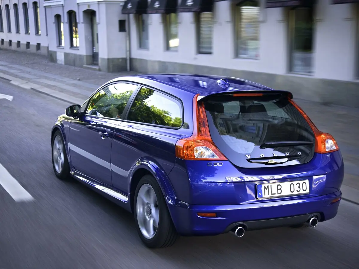 Volvo C30 I Хэтчбек 3 дв. — сүрөт 5
