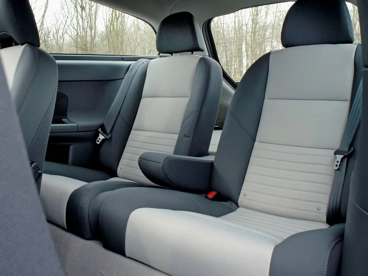 Volvo C30 I Хэтчбек 3 дв. — сүрөт 10