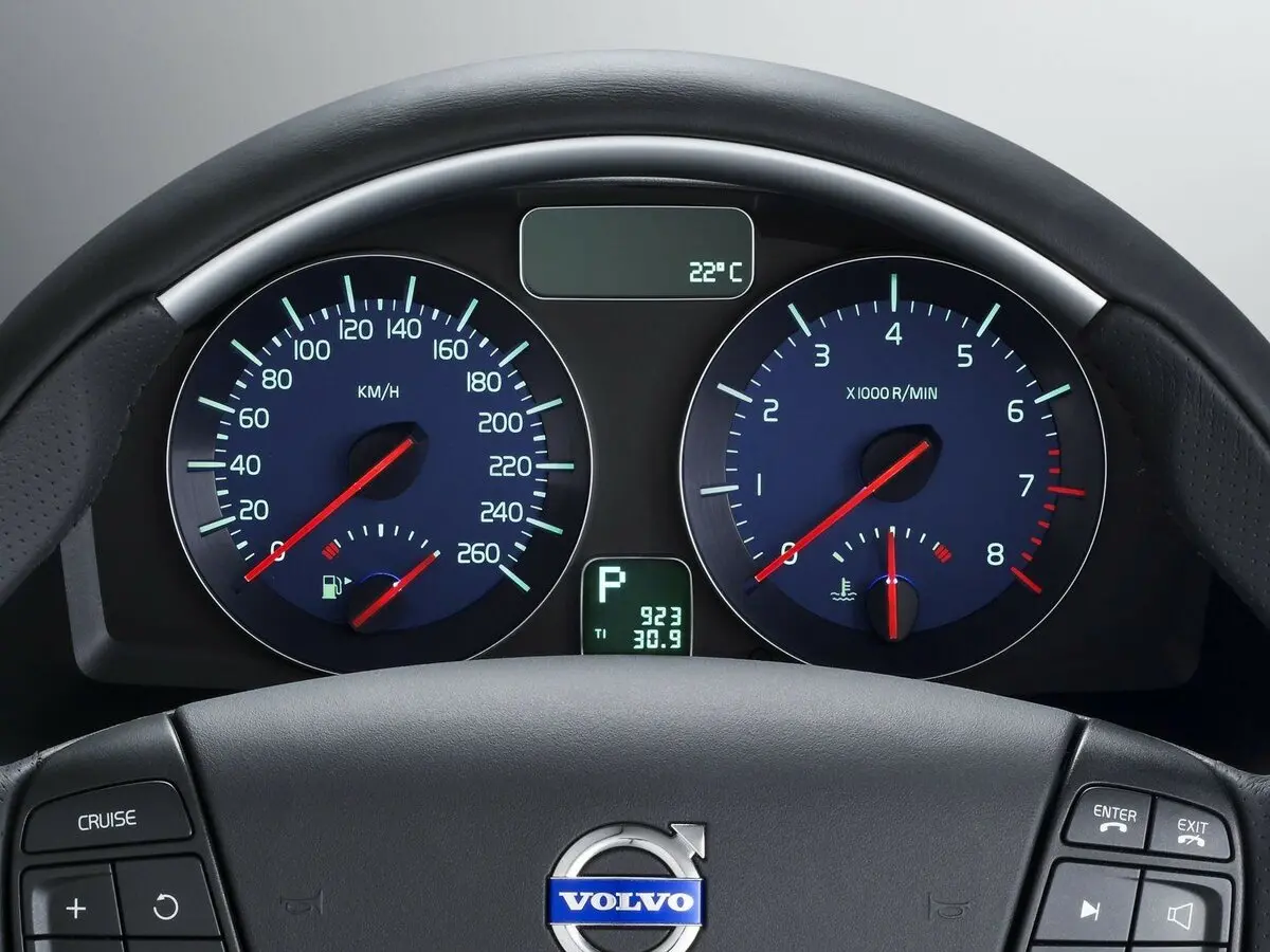 Volvo S40 II Рестайлинг Седан — сүрөт 9