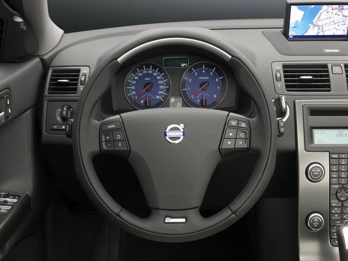 Volvo S40 II Рестайлинг Седан — сүрөт 10