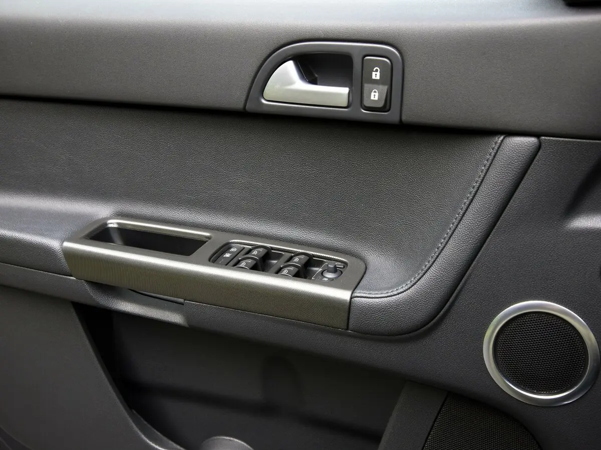 Volvo S40 II Рестайлинг Седан — сүрөт 12
