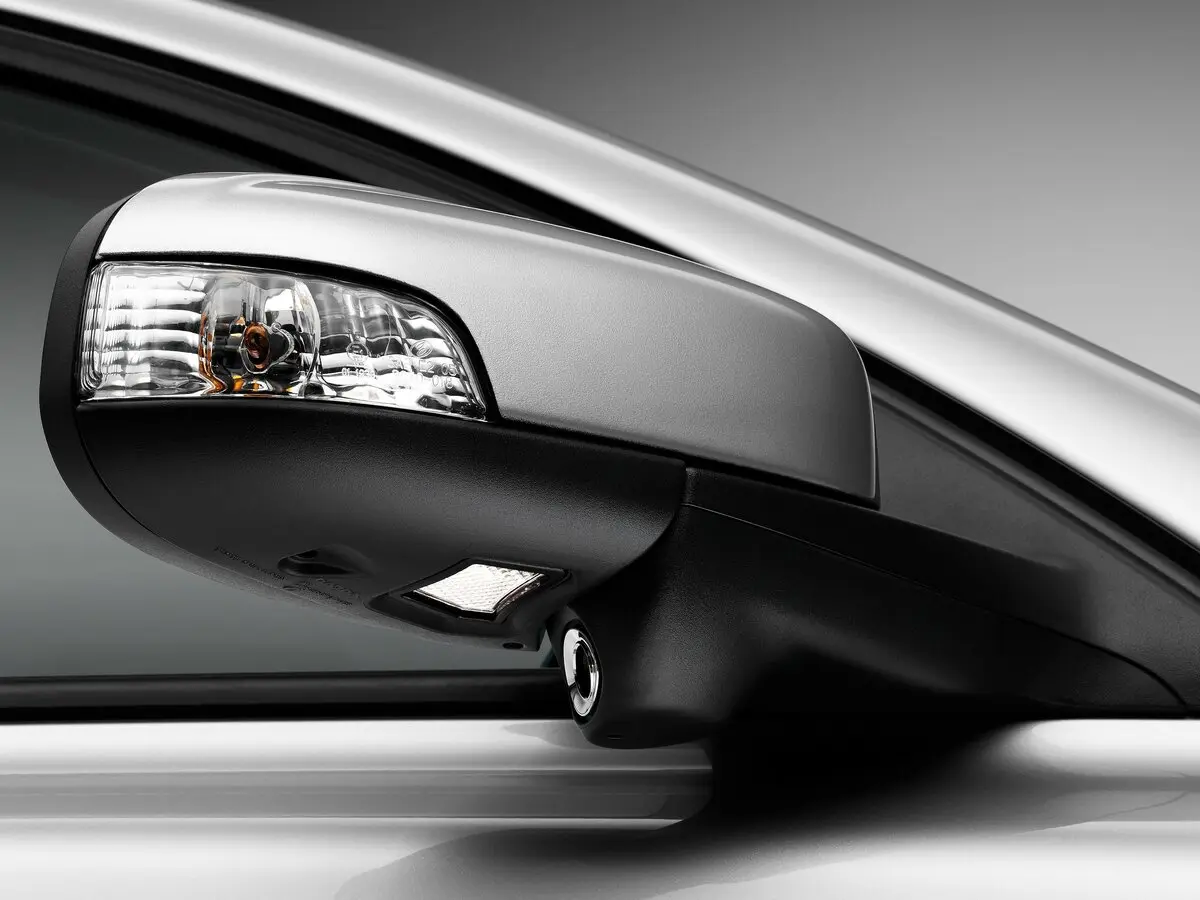 Volvo V50 I Рестайлинг Универсал 5 дв. — 照片 15