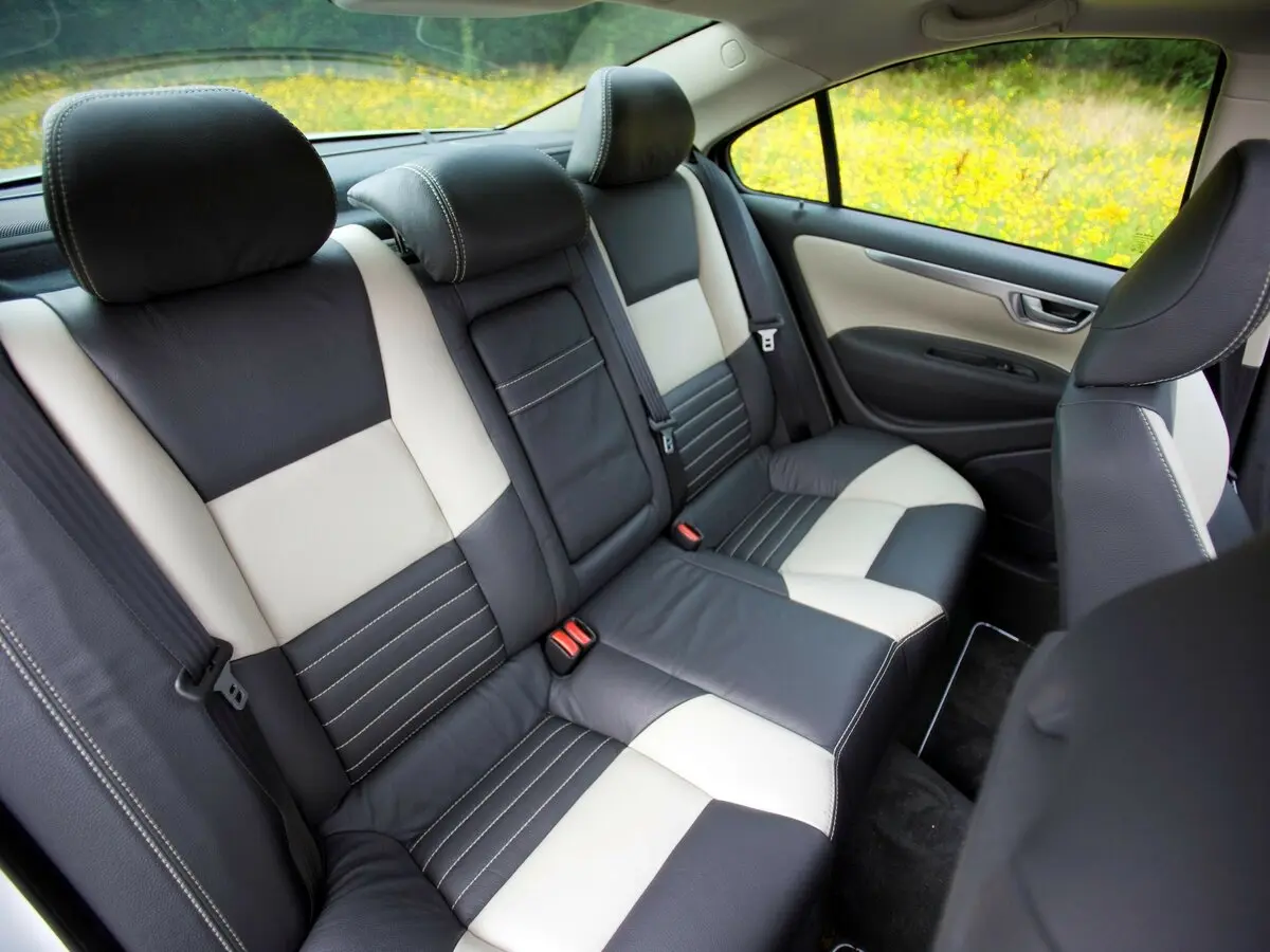 Volvo S60 I Рестайлинг Седан — сүрөт 11