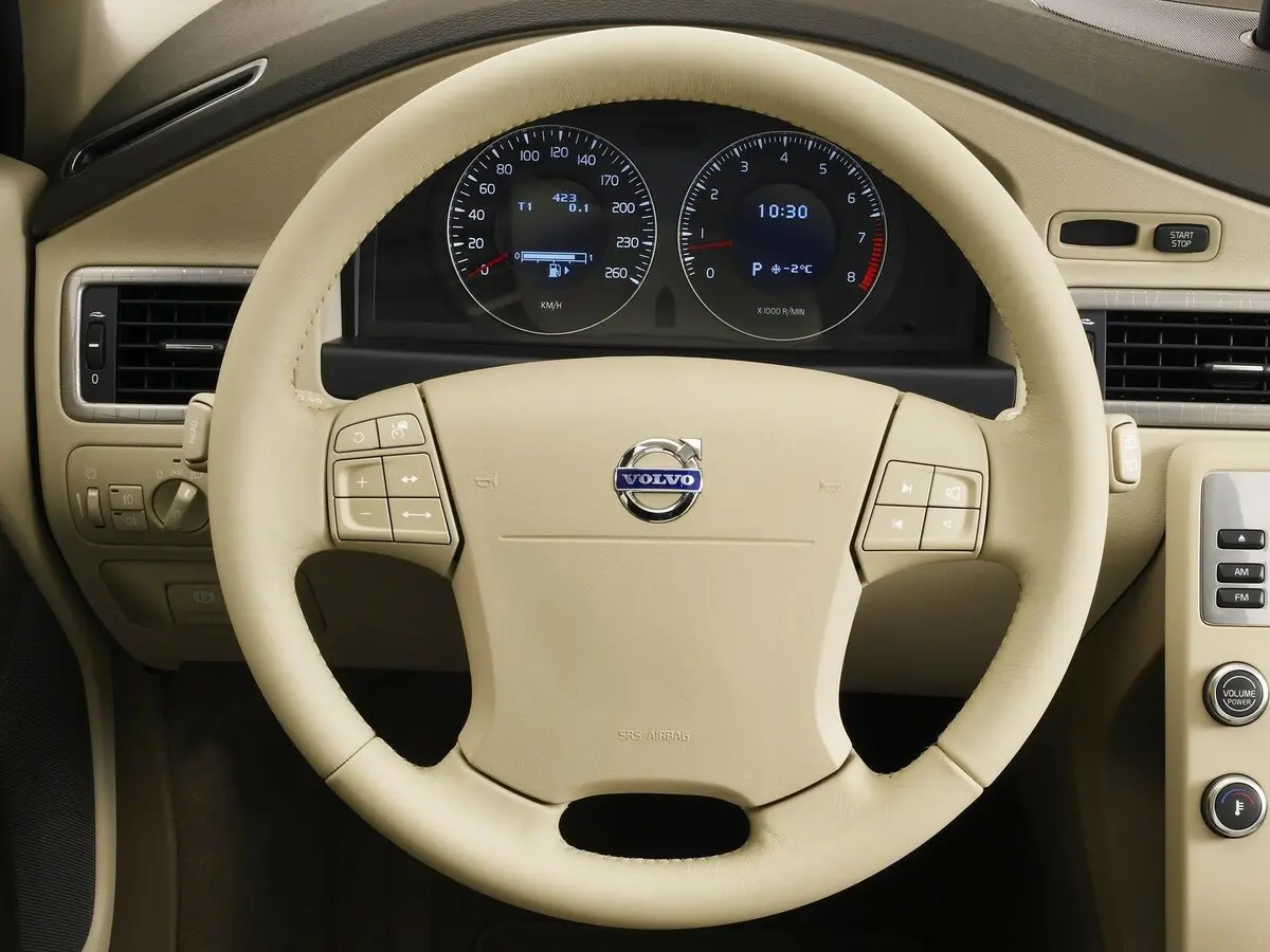 Volvo XC70 II Универсал 5 дв. — сүрөт 9