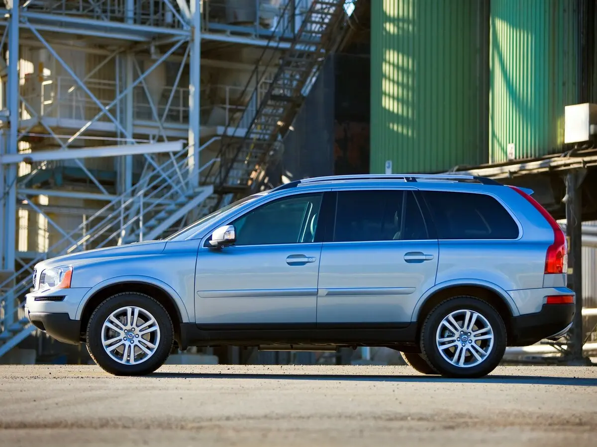 Volvo XC90 I Рестайлинг Внедорожник 5 дв. — 照片 2