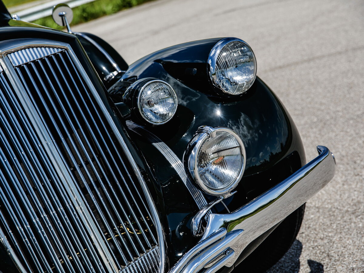 Pierce-Arrow Twelve 1932 – 1938 Седан — фото 11