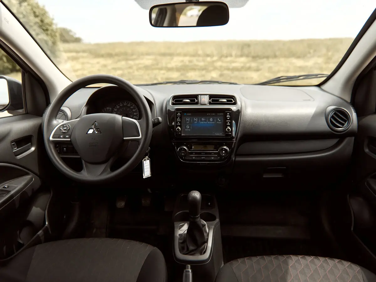 Mitsubishi Mirage VI Рестайлинг 2 Хэтчбек 5 дв. — сүрөт 6