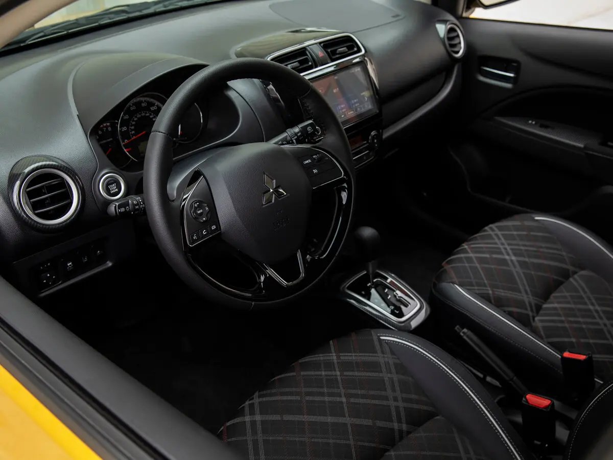 Mitsubishi Mirage VI Рестайлинг 2 Хэтчбек 5 дв. — сүрөт 7