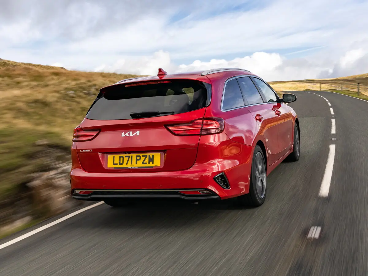Kia Ceed III Рестайлинг Универсал 5 дв. — сүрөт 5