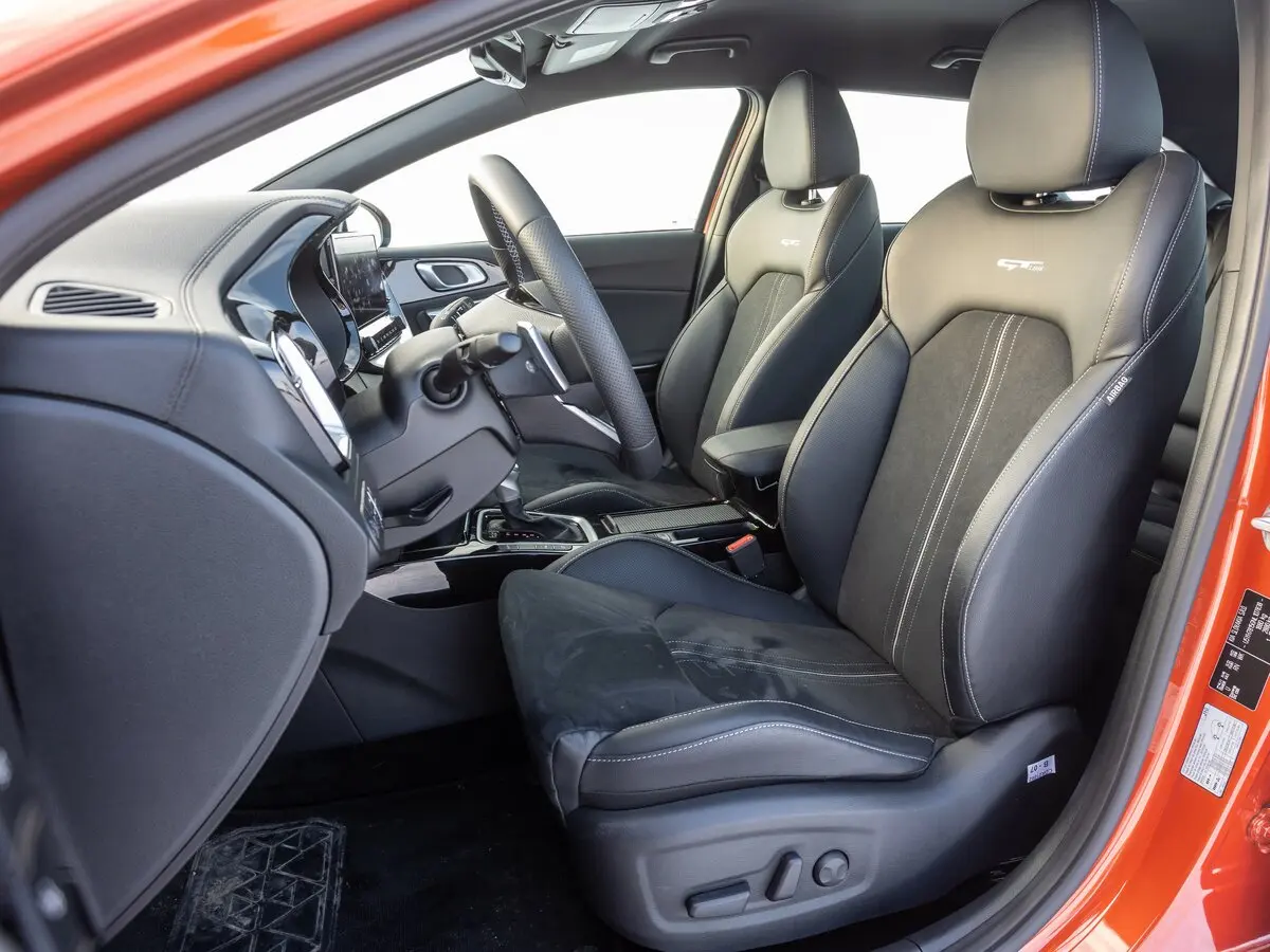 Kia Ceed III Рестайлинг Универсал 5 дв. — сүрөт 24