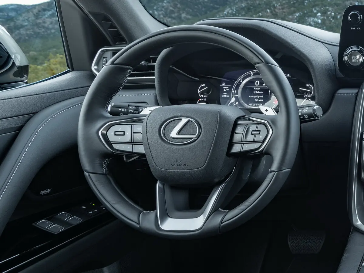 Lexus LX IV Внедорожник 5 дв. — фото 10