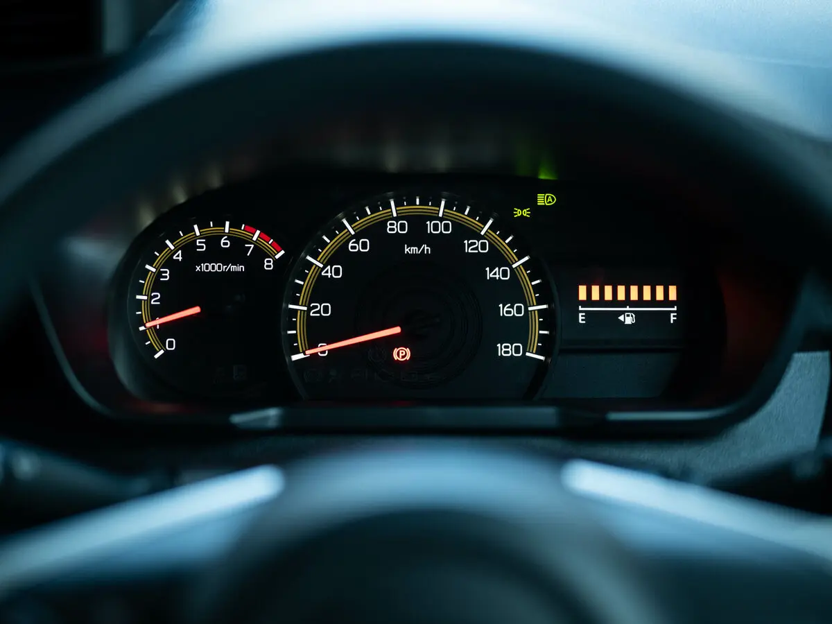 Toyota Roomy I Рестайлинг Микровэн — фото 6