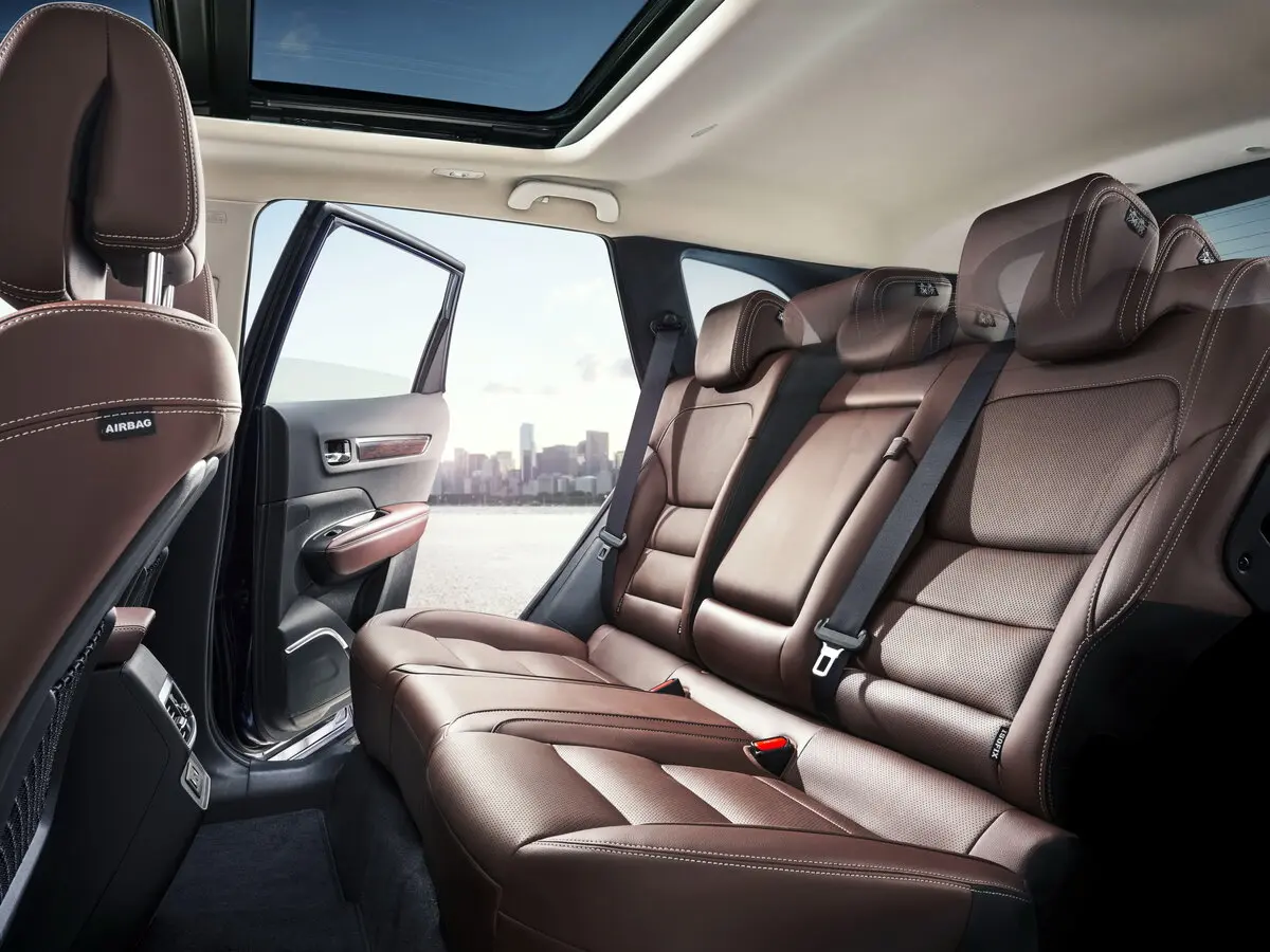 Renault Samsung QM6 I Рестайлинг Внедорожник 5 дв. — фото 5