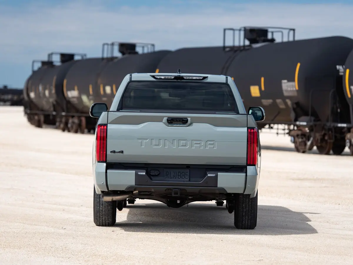 Toyota Tundra III Пикап Двойная кабина Double Cab — photo 4