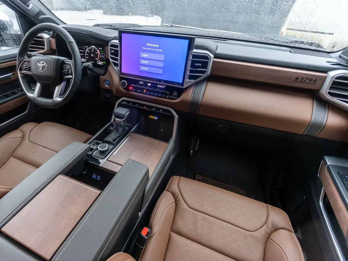Toyota Tundra III Пикап Двойная кабина Double Cab — photo 15