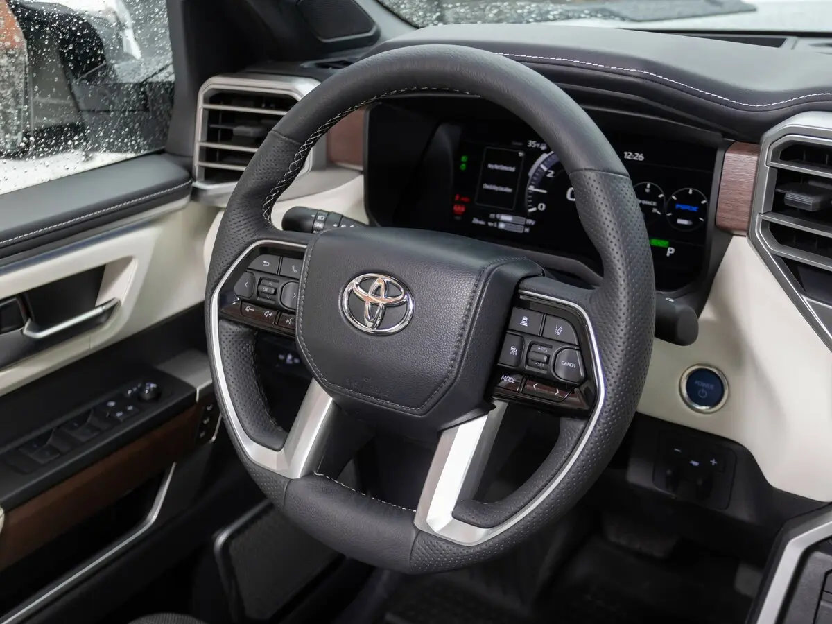 Toyota Tundra III Пикап Двойная кабина Double Cab — photo 19
