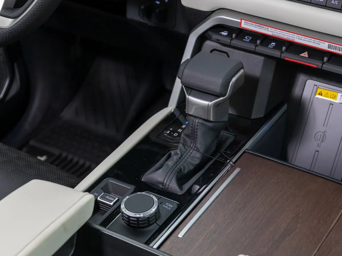 Toyota Tundra III Пикап Двойная кабина Double Cab — photo 21