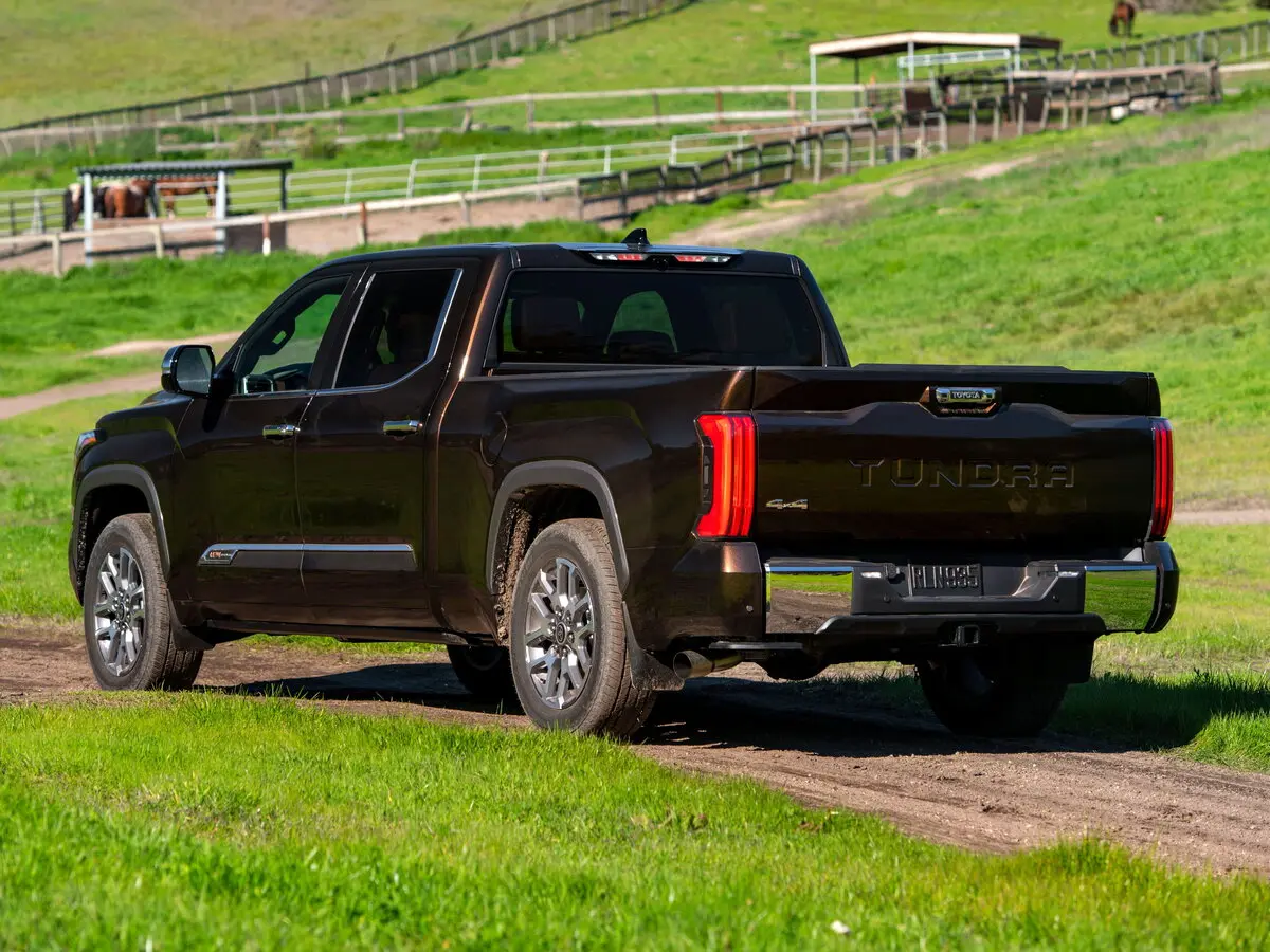 Toyota Tundra III Пикап Двойная кабина CrewMax — photo 5