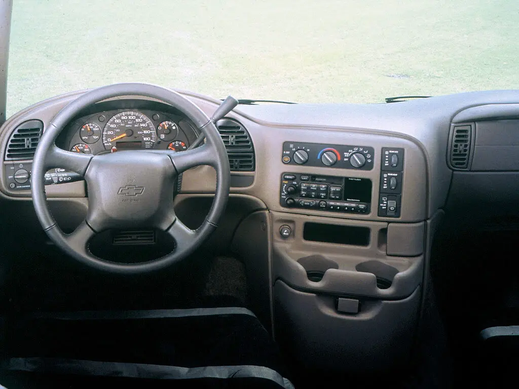 Chevrolet Astro II Минивэн — сүрөт 5