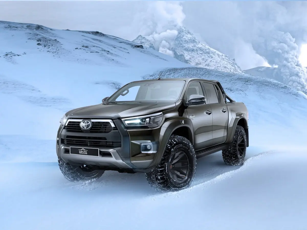 Toyota Hilux VIII Рестайлинг 2 Пикап Двойная кабина Arctic Trucks