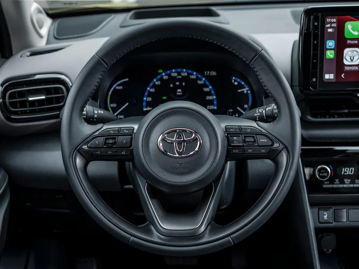 Toyota Yaris Cross I Внедорожник 5 дв. — сүрөт 8