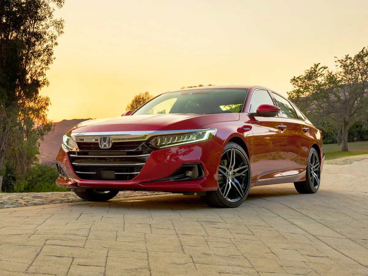 Honda Accord X Рестайлинг