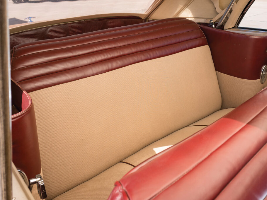 Chrysler Town & Country (1941–1988) Кабриолет