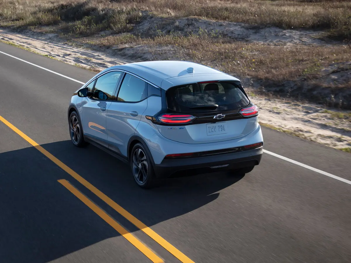 Chevrolet Bolt I Рестайлинг Хэтчбек 5 дв. — сүрөт 4