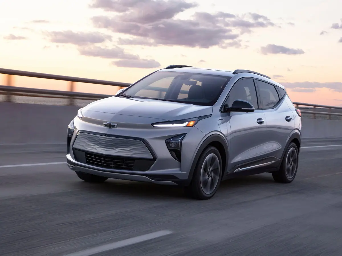 Chevrolet Bolt EUV 2021 – 2023 Внедорожник 5 дв. — 照片 3