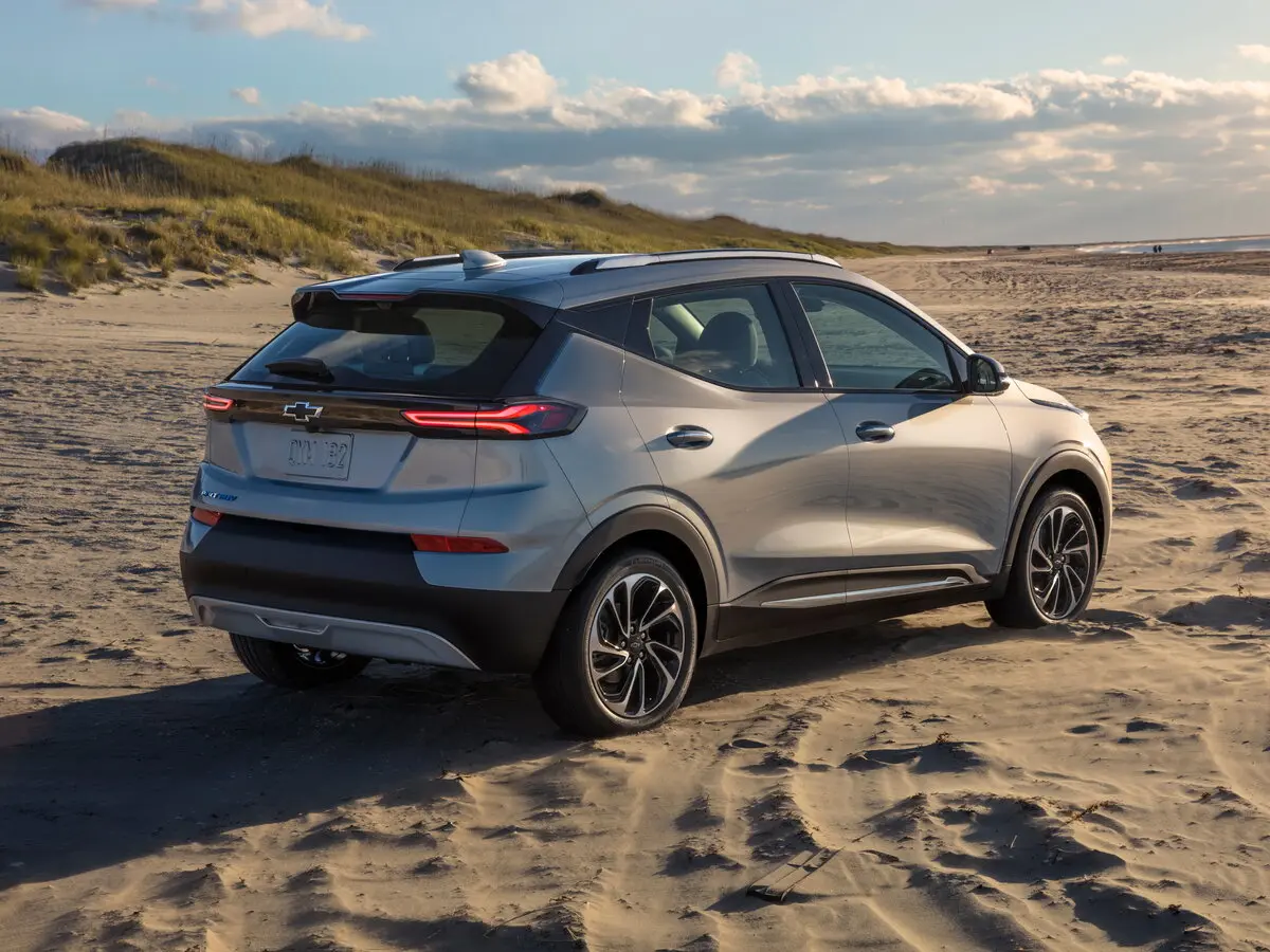 Chevrolet Bolt EUV 2021 – 2023 Внедорожник 5 дв. — 照片 5