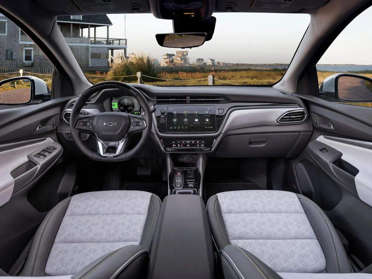 Chevrolet Bolt EUV 2021 – 2023 Внедорожник 5 дв. — 照片 6