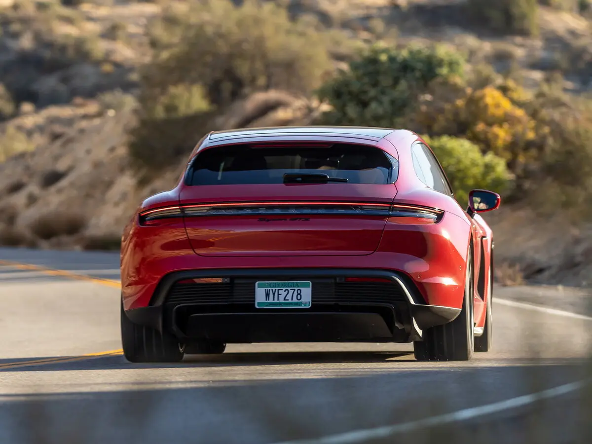 Porsche Taycan I Универсал 5 дв. Sport Turismo — сүрөт 4