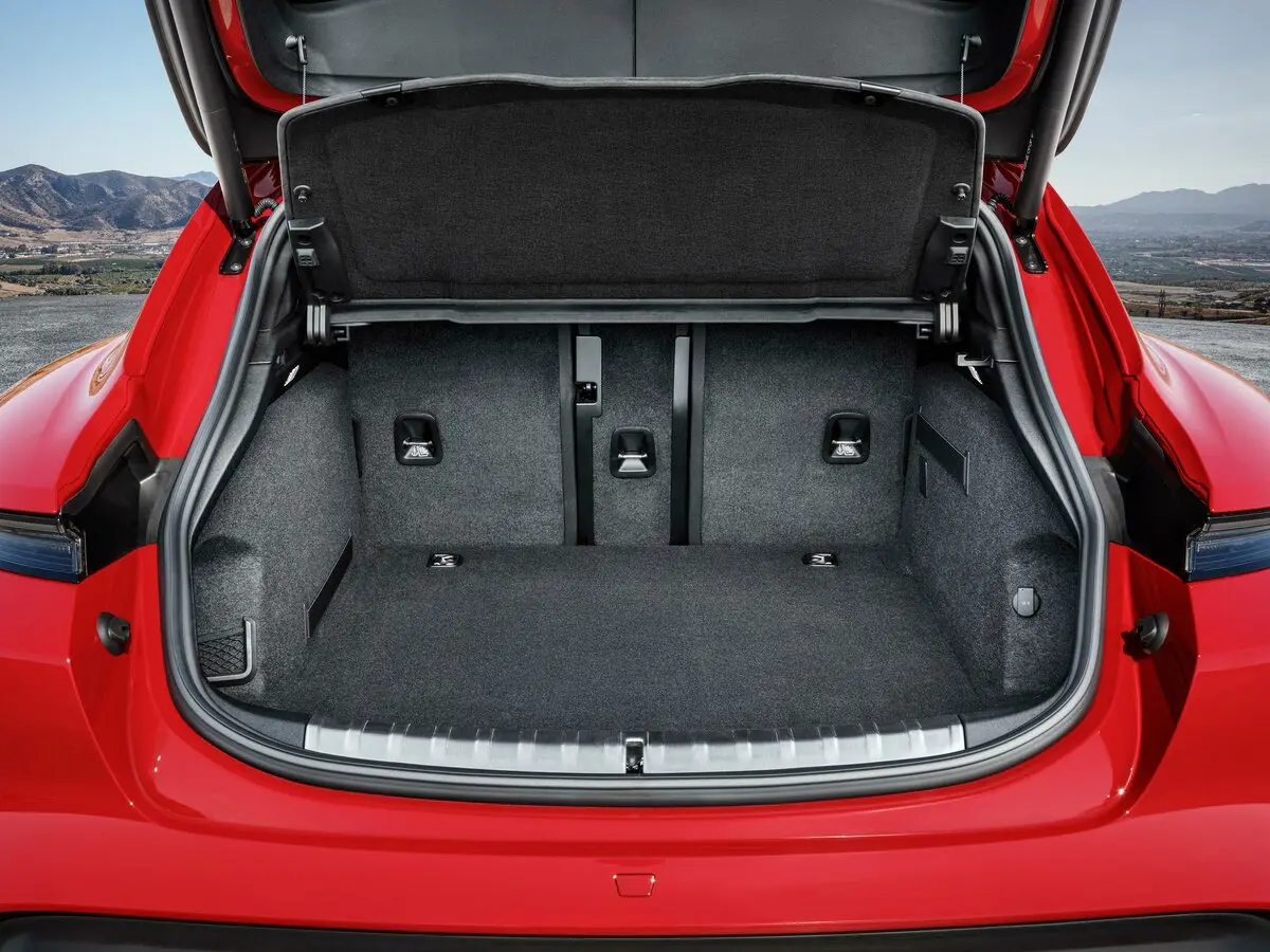 Porsche Taycan I Универсал 5 дв. Sport Turismo — сүрөт 11
