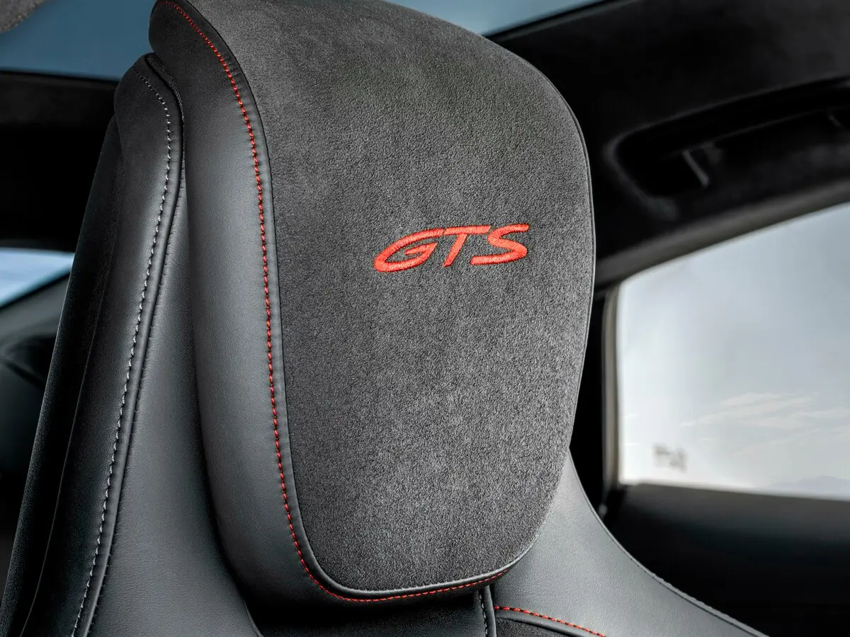 Porsche Taycan I Универсал 5 дв. Sport Turismo — сүрөт 15