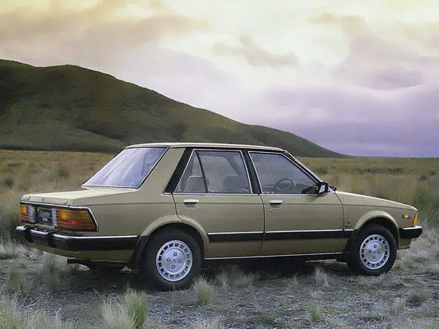 Ford Laser I Седан — photo 2