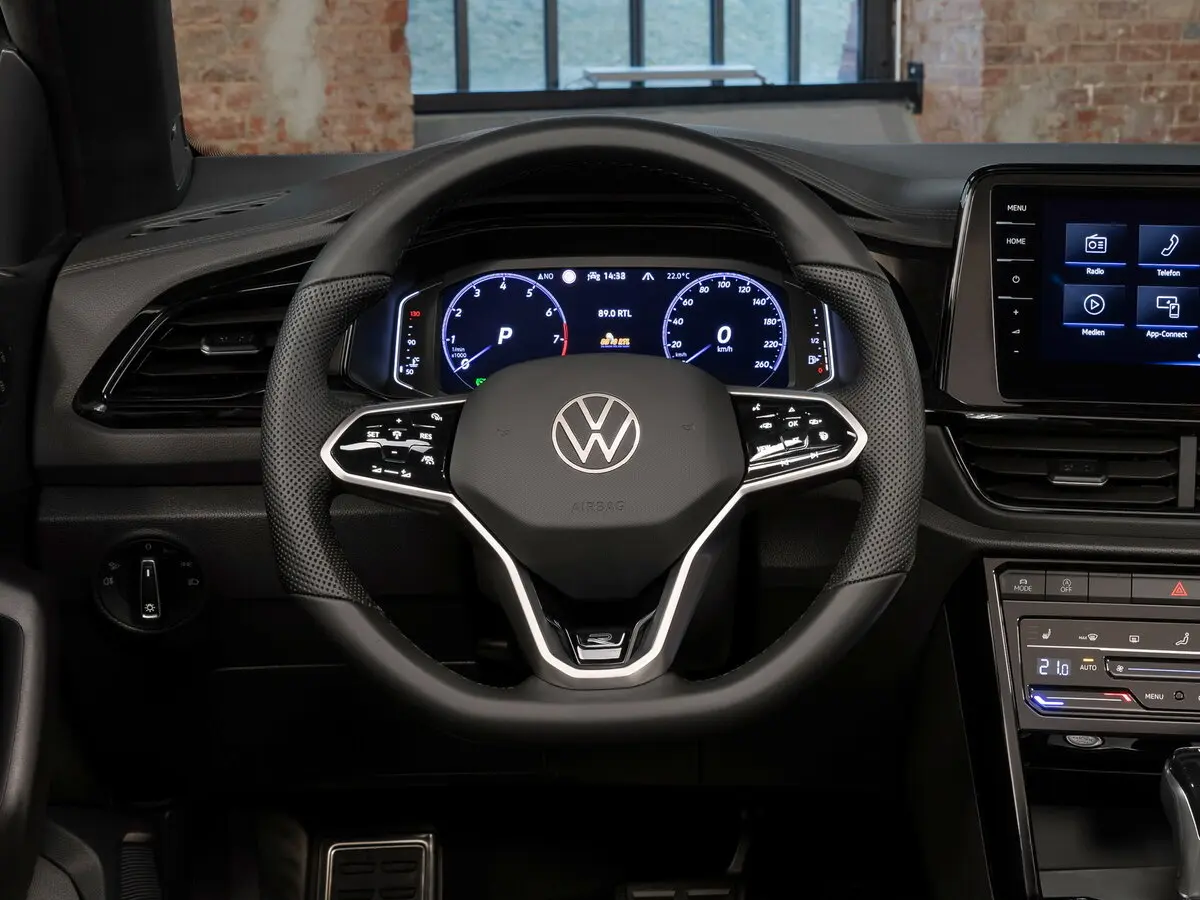 Volkswagen T-Roc I Рестайлинг Кабриолет — сүрөт 10
