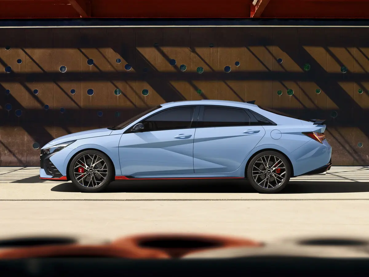 Hyundai Elantra N I Седан — сүрөт 2